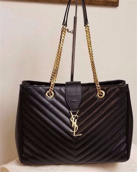 ysl matelasse grain de poudre tote|ysl grain de poudre.